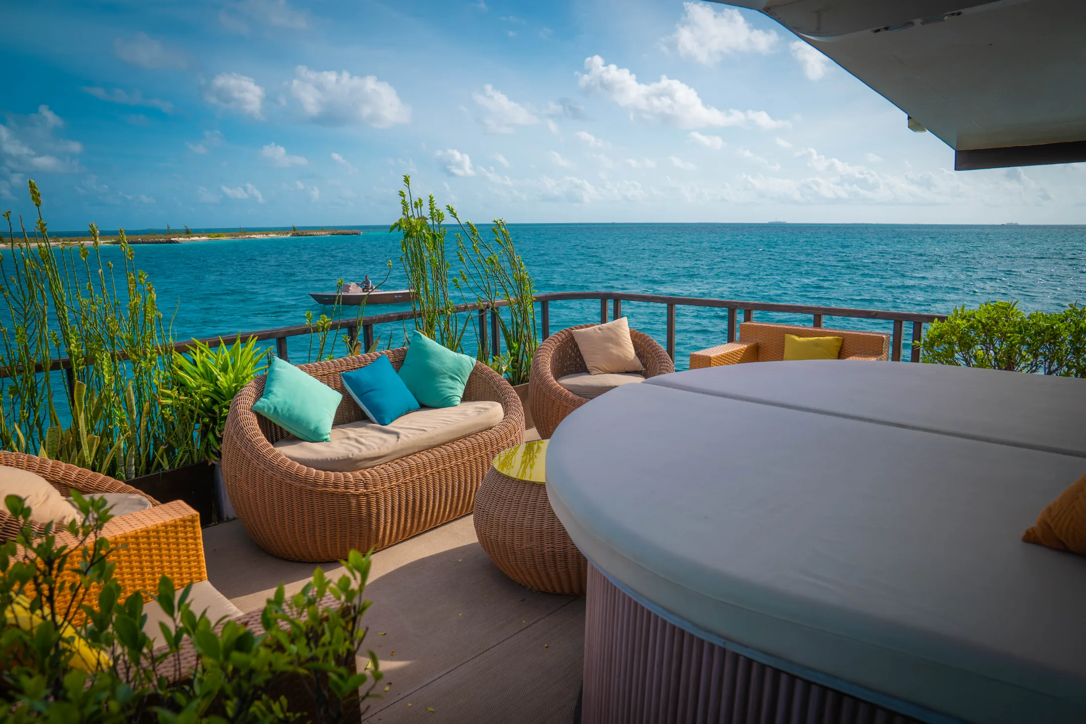 Spa & Jacuzzi aboard Atoll Villa, a private luxury yacht in the Maldives